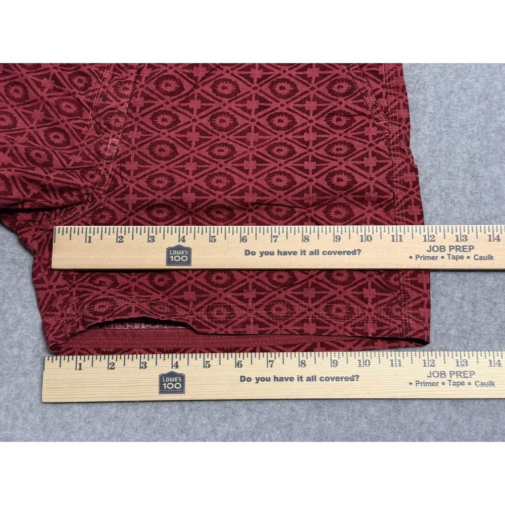 Sportif USA Chino Shorts Womens 8 Red Geometric Print Poplin Cotton Casual - Picture 6 of 8